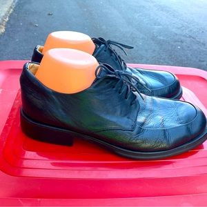 Vineyard Sandro Moscoloni Men’s Black Leather Oxfords Dress Shoes Size Size 9